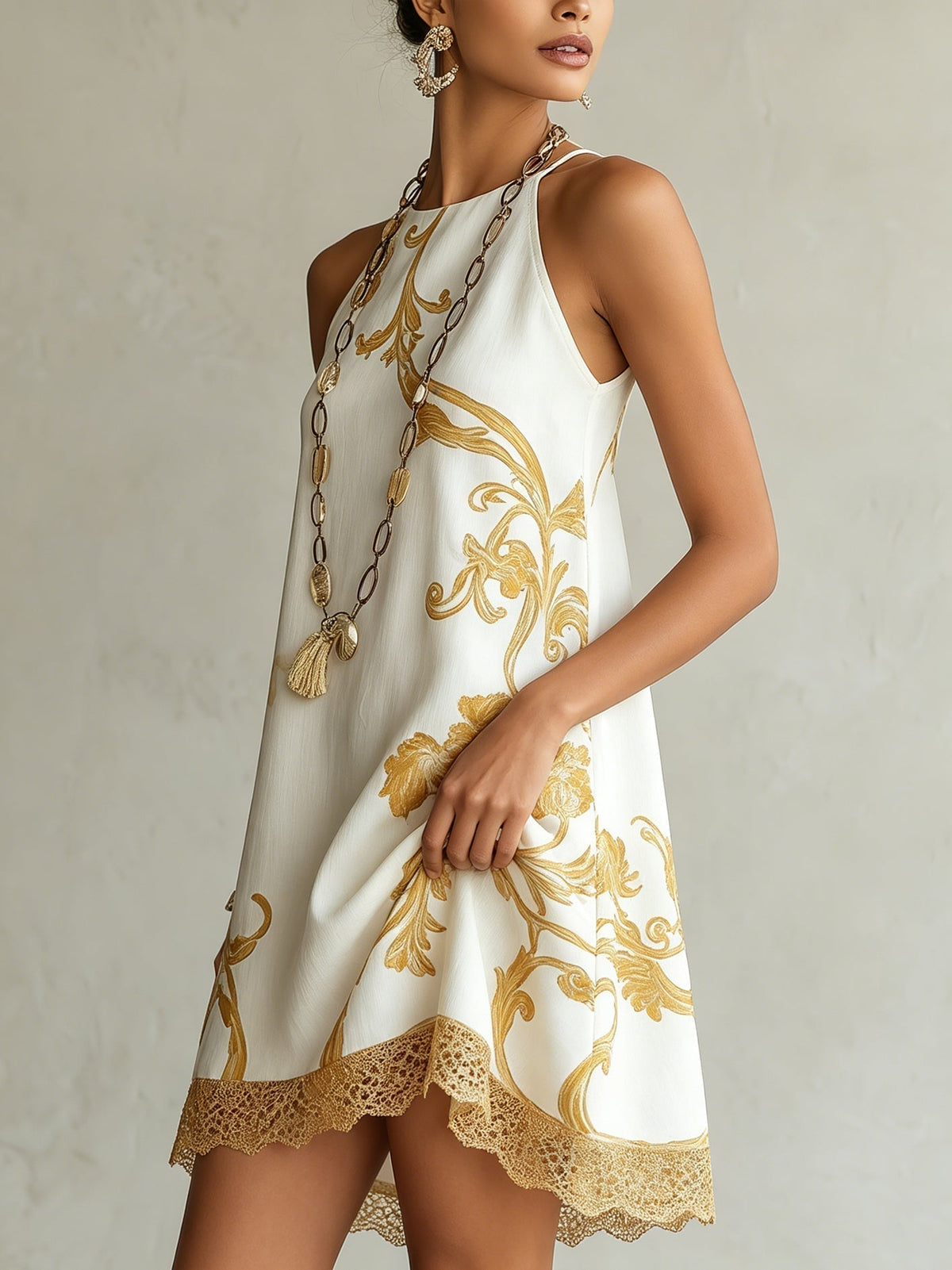 Héloïse | Mini Dress in White Lace with Golden Patterns