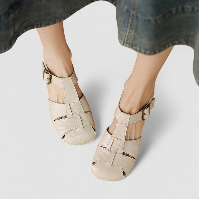 SANDRINE | CUTOUT MARY JANE HEELS