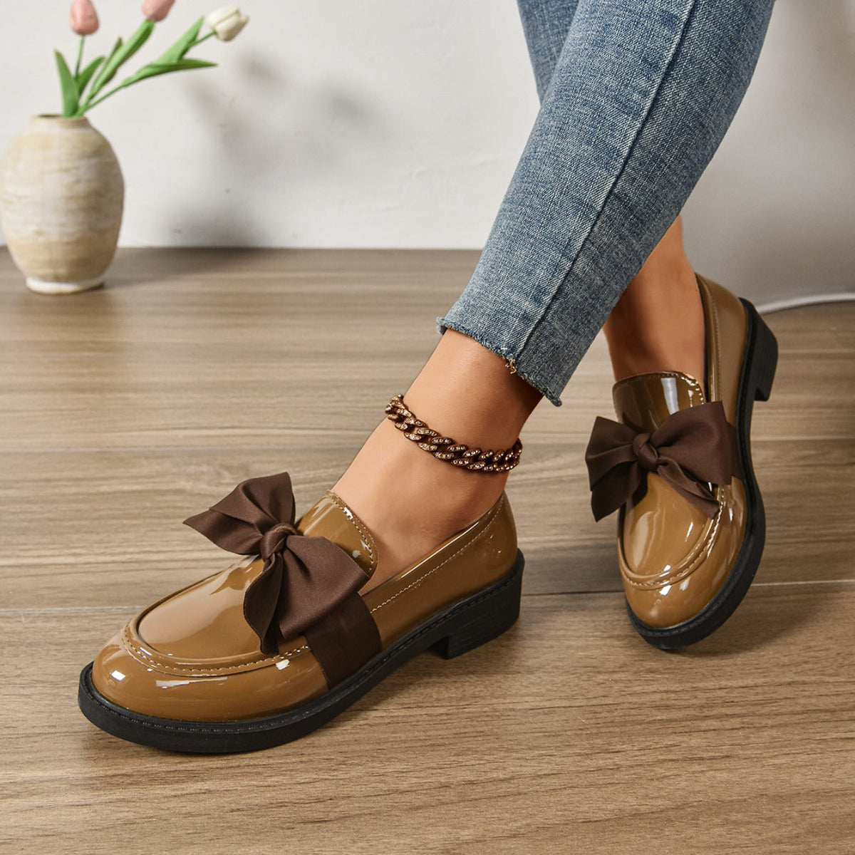 Veronica | Bow Loafers
