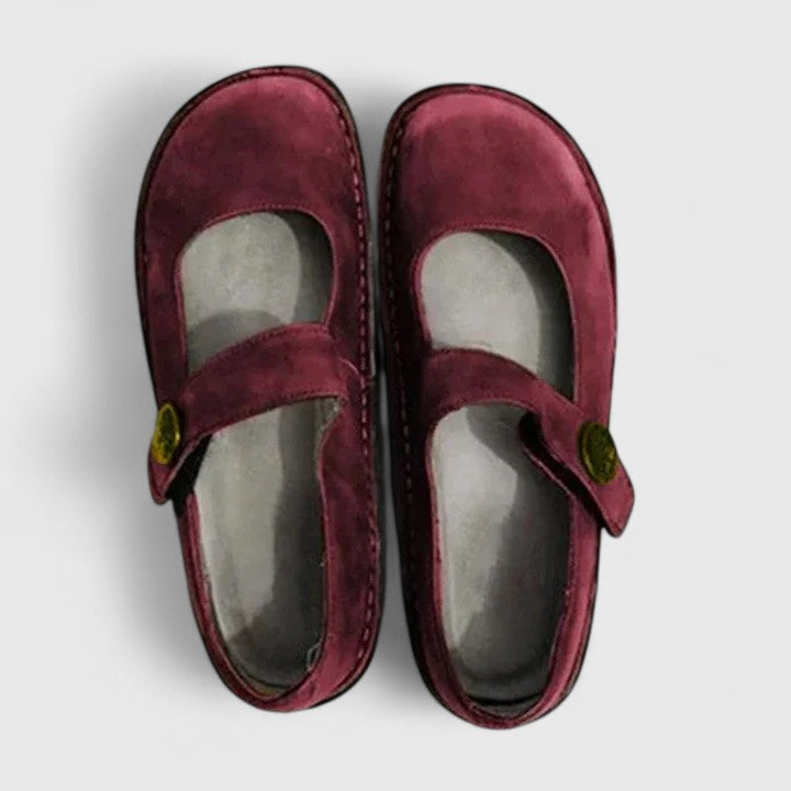 MONIQUE | VINTAGE LEATHER MARY JANES
